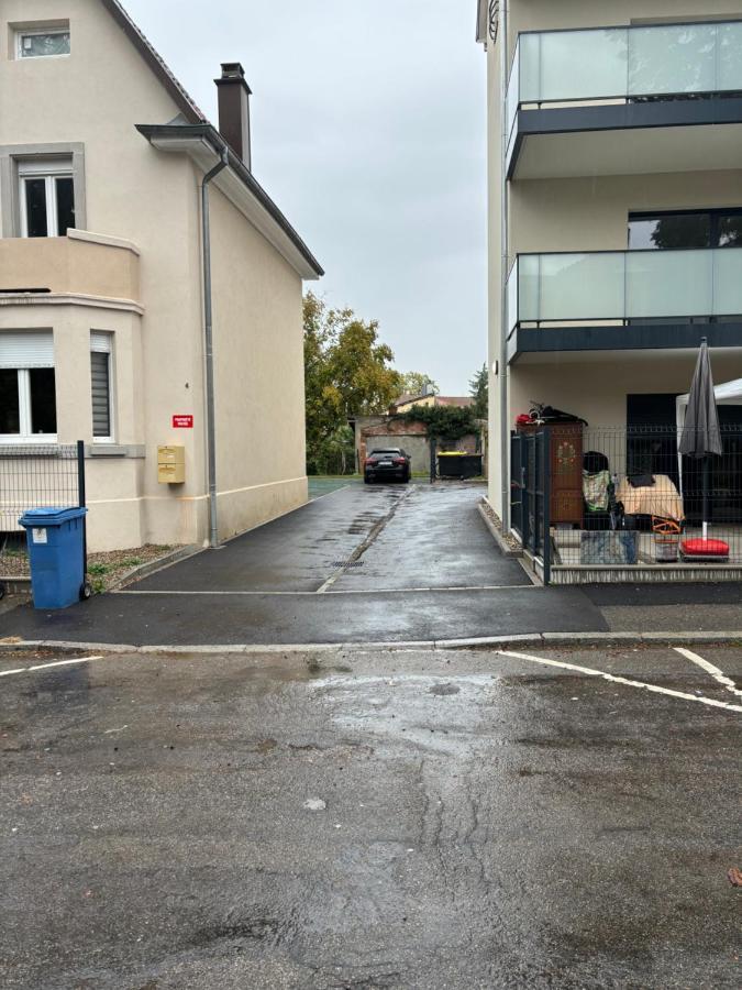 Appartement + Parking + Terrasse Mulhouse Exteriör bild